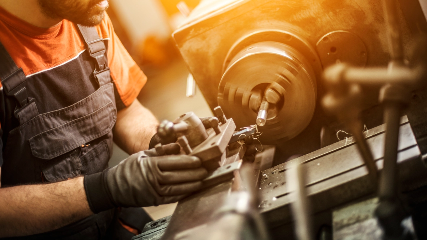 Male engineer drilling machine parts Male engineer drilling machine parts